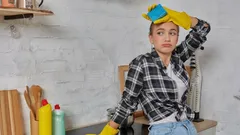 Constant Cleaning: Psychologists Explain What’s Behind the Desire for Order