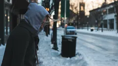 Psychologists: People Who Walk Fast Have These 7 Surprising Personality Traits